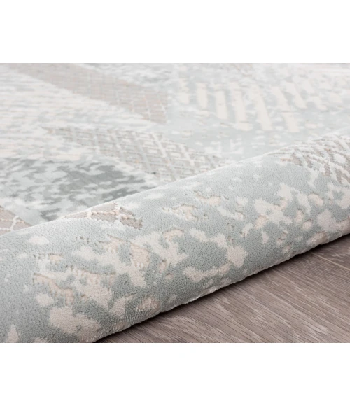 LR Home MICHELLE 81635 Harbor Mist/ Coconut Milk 5'3"X7'3 Rect. Rug