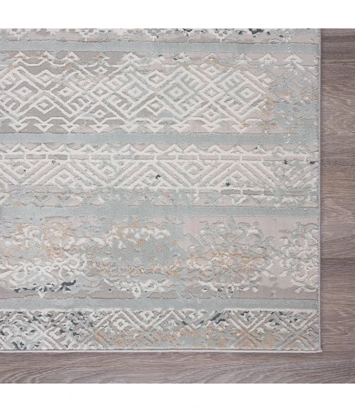 LR Home MICHELLE 81636 Harbor Mist/ Coconut Milk 5'3"X7'3 Rect. Rug