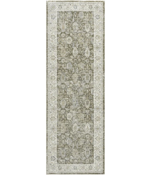 LR Home Miranda Green MIRAN 2ft.7in. x 7ft.10in. Runner Rug