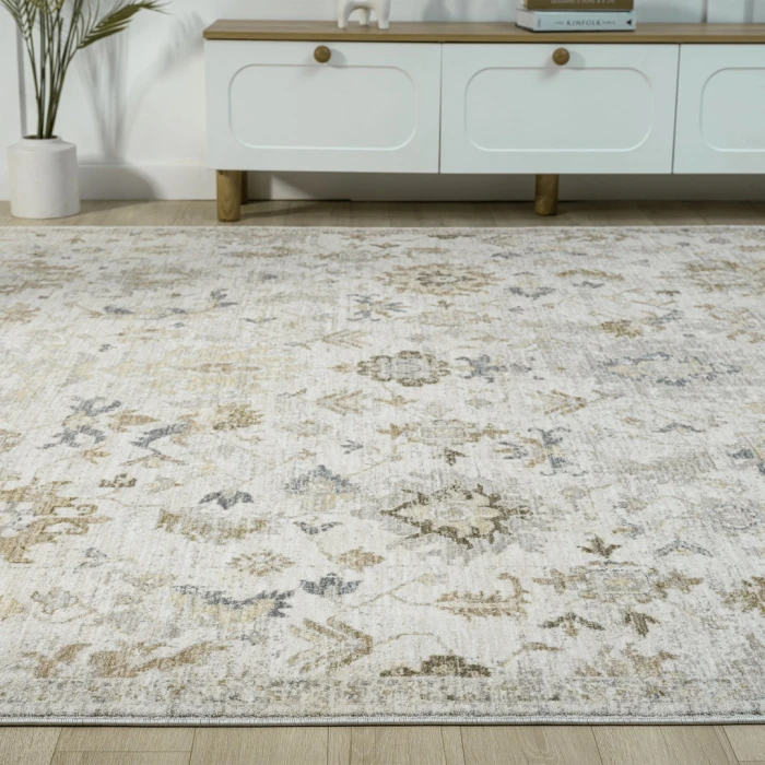 LR Home Miranda Cream Fortuna 4ft. x 6ft.6in. Rect. Rug