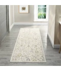 LR Home Miranda Cream MIRAN 2ft.7in. x 7ft.10in. Runner Rug