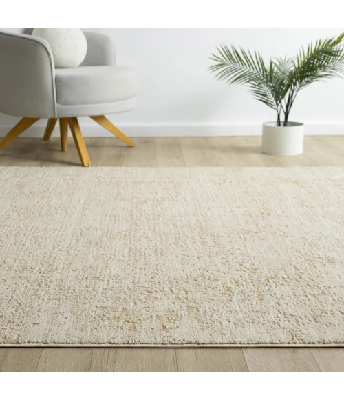 LR Home Monaco Ivory MONAC 2ft.7in. x 7ft.10in. Runner Rug