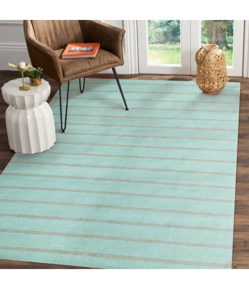 LR Home Hampton Light Green/Tan 03394 7 ft. 9 in. X 9 ft. 9 in. Rect. Rug