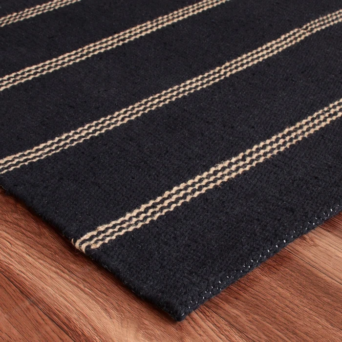 LR Home Hampton Black/Tan 03395 9 ft. X 12 ft. Rect. Rug