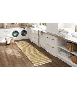 LR Home Natural Fiber White/Natural 82489 2 ft. 6 in. X 7 ft. 9 in. Rect. Rug