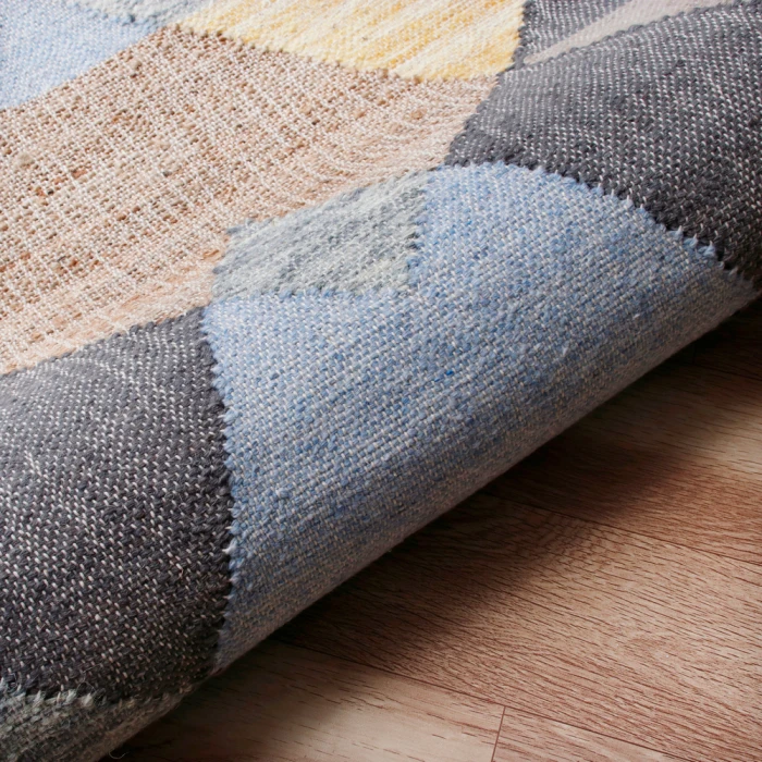 LR Home Nimroz 81982 Beige/ Multi 2' X 3' Rect. Rug