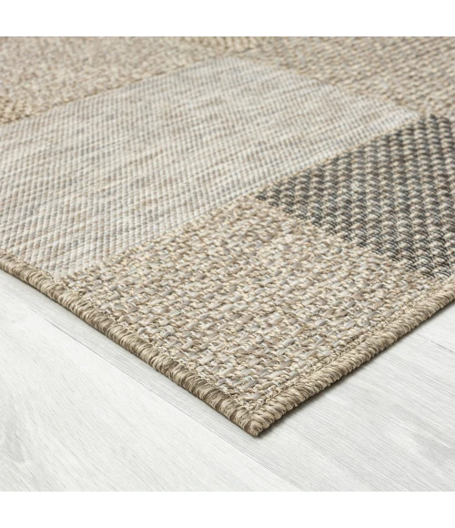 LR Home Oslo 82114 Tan/ Brown 7'-10" X 9'-6 Rect. Rug