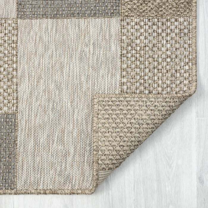 LR Home Oslo 82114 Tan/ Brown 5'0" X 7'0 Rect. Rug