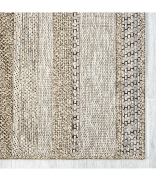 LR Home Oslo Tan OSLOC 2ft. x 3ft. Rectangle Rug