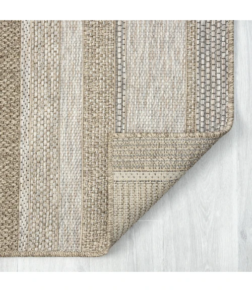 LR Home Oslo Tan OSLOC 2ft. x 3ft. Rectangle Rug