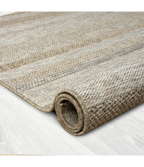 LR Home Oslo Tan OSLOC 2ft. x 3ft. Rectangle Rug