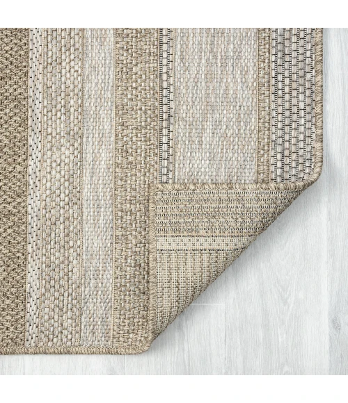 LR Home Oslo 82115 Tan/ Cream 7'-10" X 9'-6 Rect. Rug