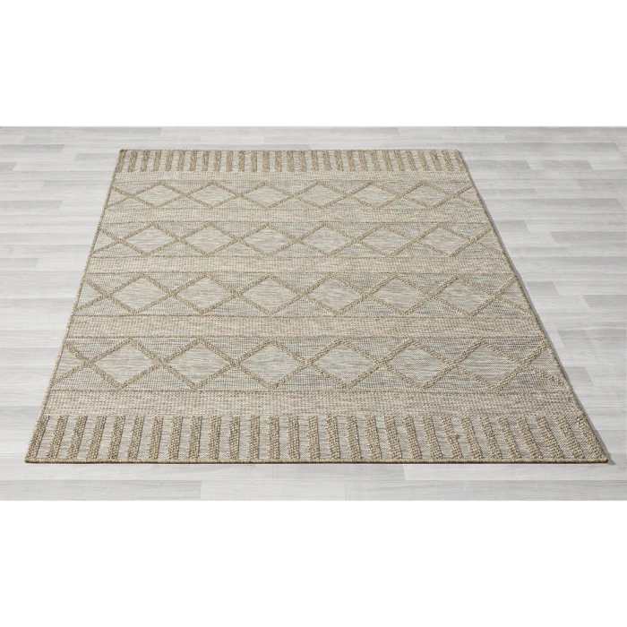 LR Home Oslo 82118 Tan/ Cream 5'0" X 7'0 Rect. Rug