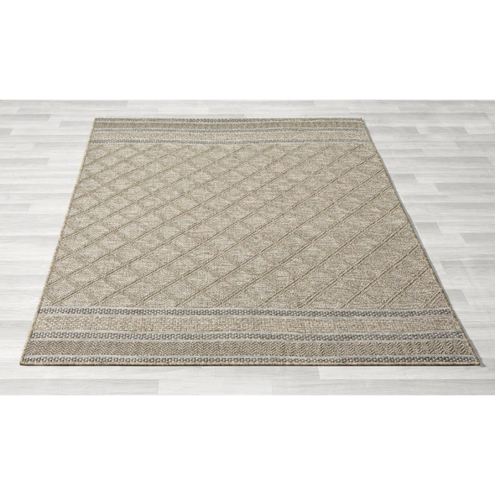 LR Home Oslo 82119 Tan/ Cream 5'0" X 7'0 Rect. Rug