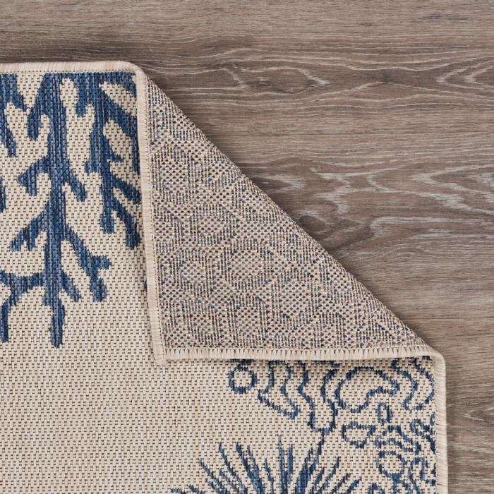 LR Home SEASIDE 81873 White/ Azure 5'-3" X 7'0 Rect. Rug