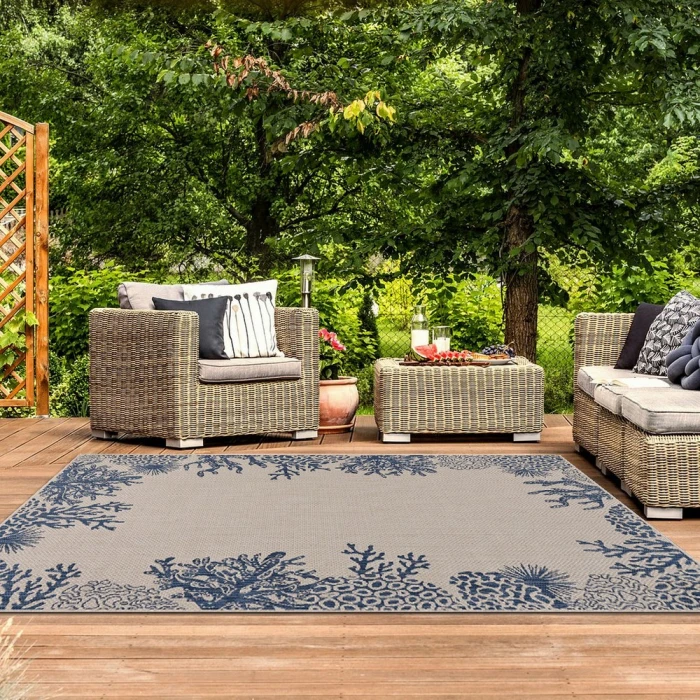 LR Home SEASIDE 81873 White/ Azure 5'-3" X 7'0 Rect. Rug