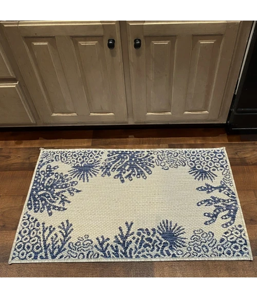 LR Home SEASIDE 81873 White/ Azure 1'10" X 3'0 Rect. Rug