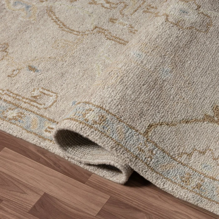 LR Home Senneh Cream Cuero 9ft. x 12ft. Rect. Rug