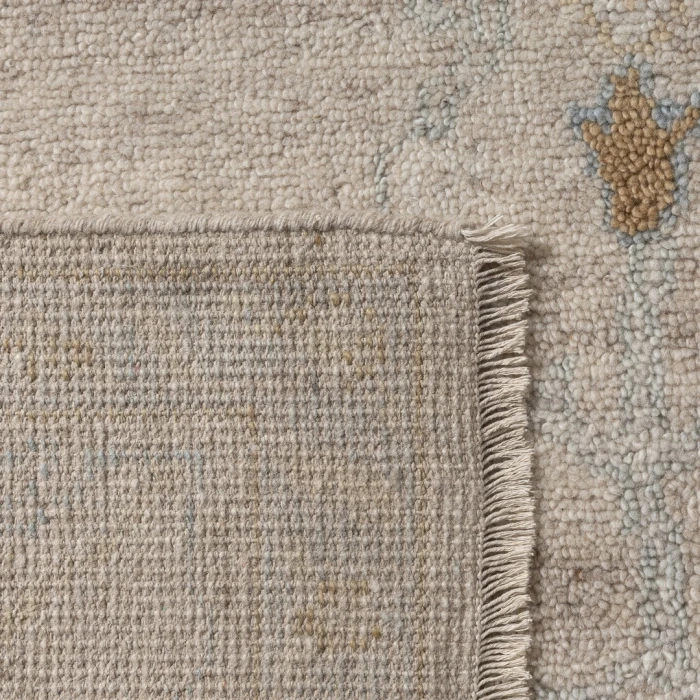 LR Home Senneh Cream Cuero 9ft. x 12ft. Rect. Rug