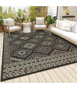 LR Home Tribu Black TRIBU 5ft. x 7ft. Rectangle Rug