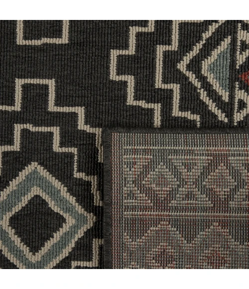 LR Home Tribu Black TRIBU 5ft. x 7ft. Rectangle Rug