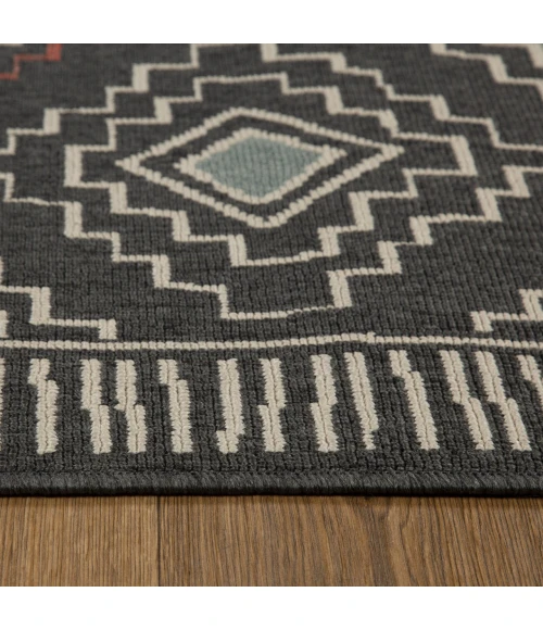 LR Home Tribu Black TRIBU 5ft. x 7ft. Rectangle Rug