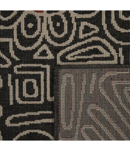 LR Home Tribu Black TRIBU 2ft. x 3ft. Rectangle Rug