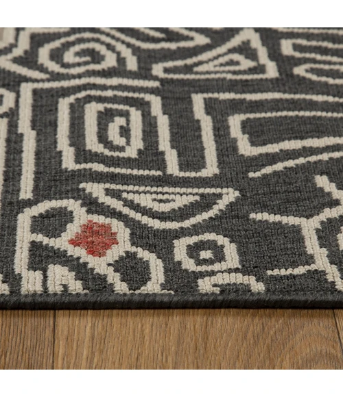 LR Home Tribu Black TRIBU 2ft. x 3ft. Rectangle Rug