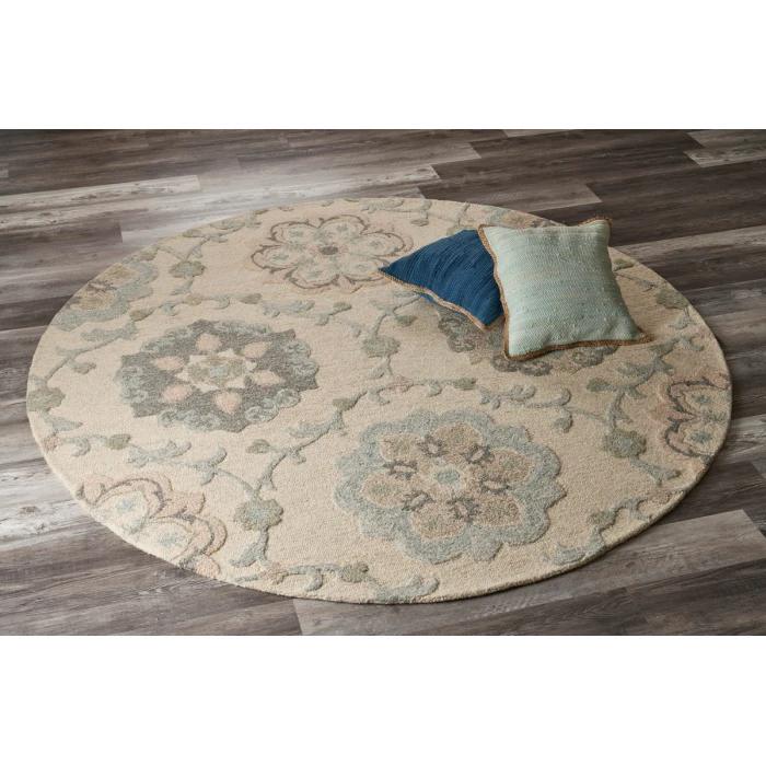 LR Home VICTORIAN 81584 Ivory 7'-3" X 7'-3 Round Rug