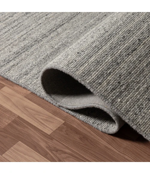 LR Home Zenith Silver ZENTH 2ft.6in. x 8ft. Runner Rug