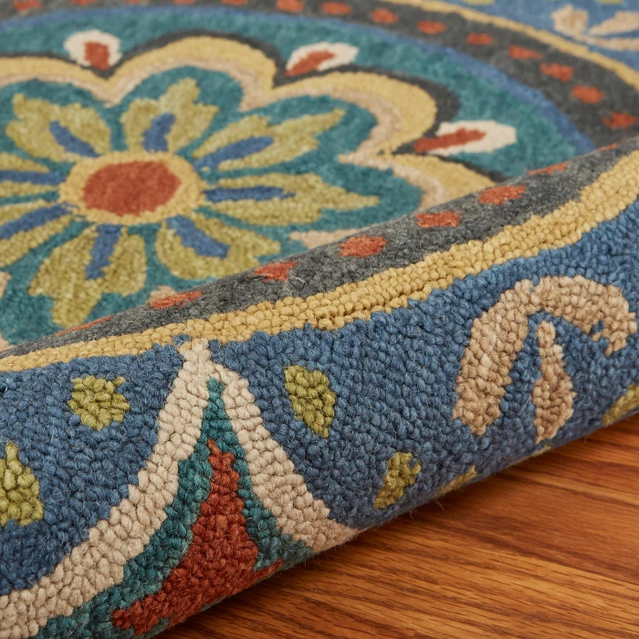 LR Home Dazzle Blue DAZZL 5ft. x 5ft. Round Rug