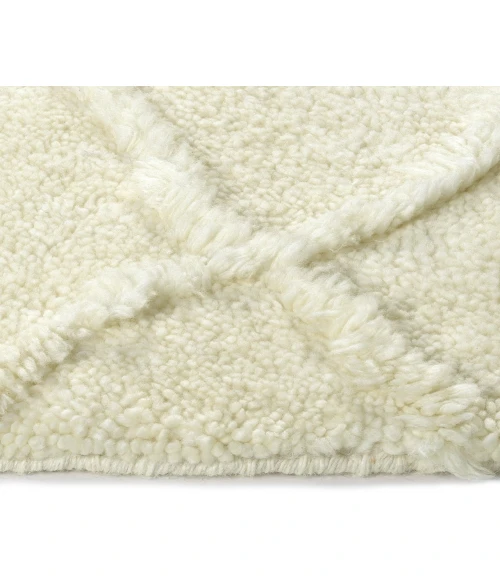 Luxe Kaleen Jinsen Ivory JIN02 9ft. x 12ft. Rect. Rug