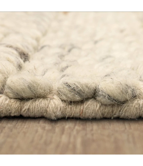 Karastan Zaza Ivory 1' 6" x 1' 6" Area Rug