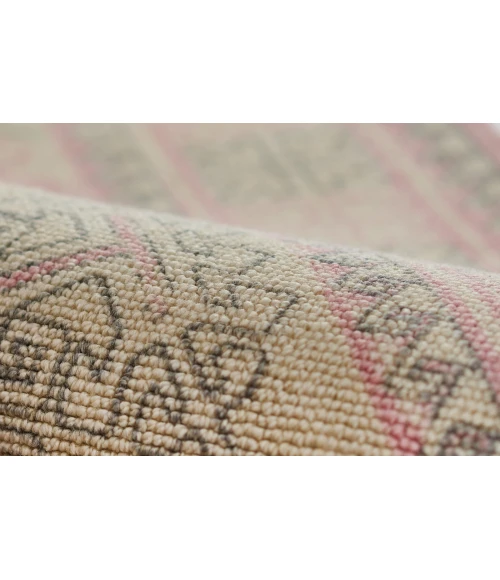 Momeni Anatolia Area Rug ANA10 Pink 3'3 X 5'