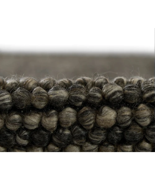 Momeni Andes AND-8 Charcoal 2 ft. 3 in. X 8 ft. Runner Rug