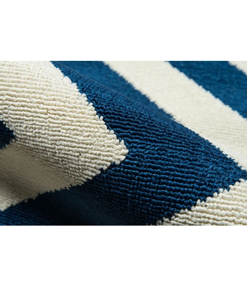 Momeni Baja Area Rug BAJ-8 Zig-Zag Navy 7'10 X 10'10