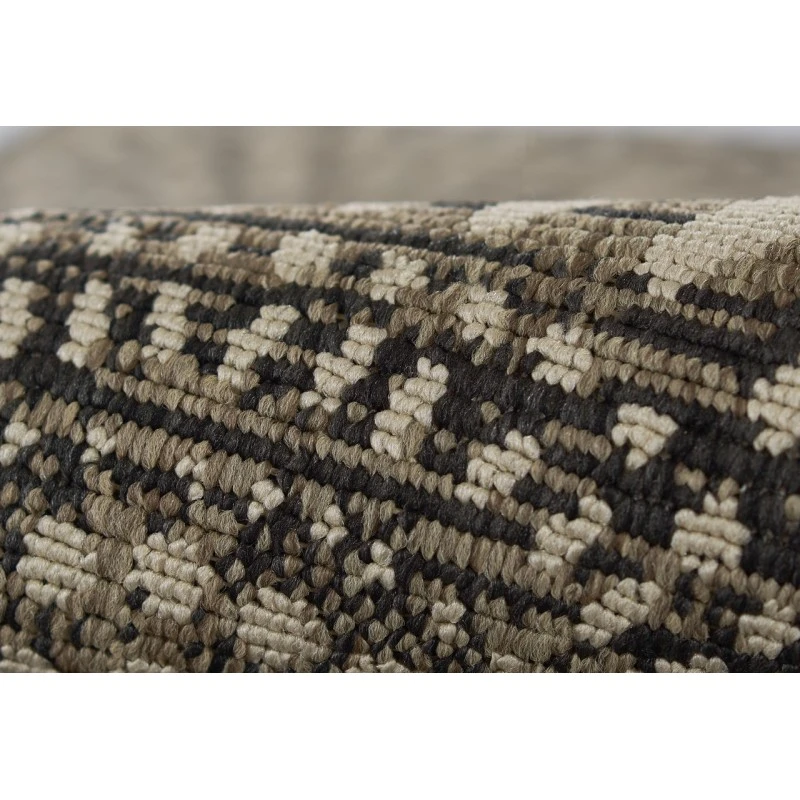Momeni Baja BAJ39 Neutral 6'7" X 9'6" Area Rug