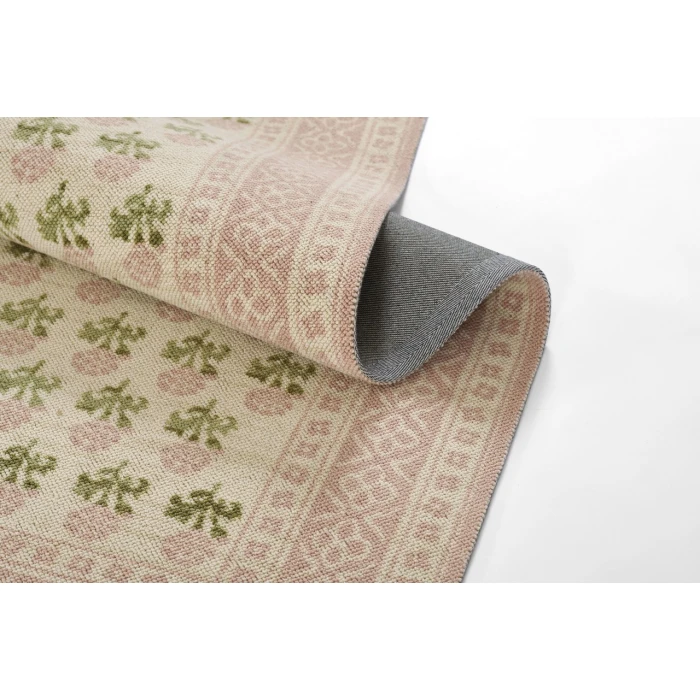 Momeni Bibury Pink BIB-3 2ft.3in. X 7ft.6in. Rect. Rug