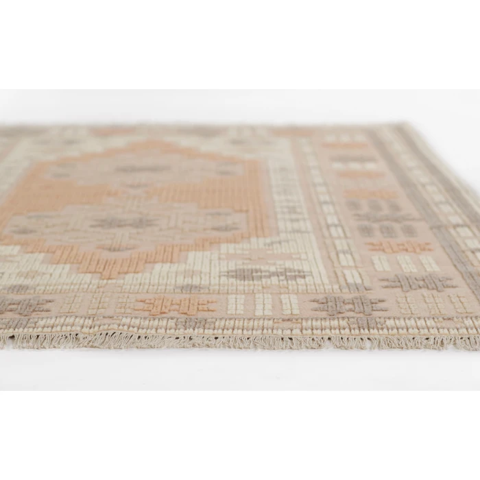 Momeni Bristol BRS-8 Blush 8' X 10' Area Rug