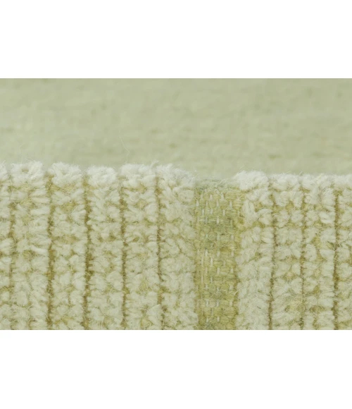 Momeni Bristol Green BRS10 2ft.3in. X 8ft. Rect. Rug