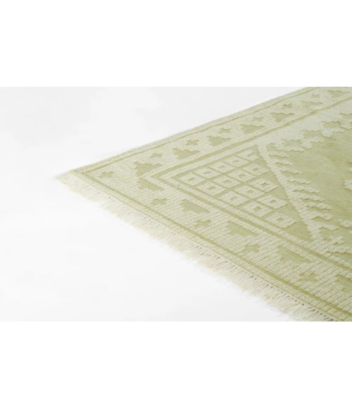 Momeni Bristol Green BRS10 2ft.3in. X 8ft. Rect. Rug