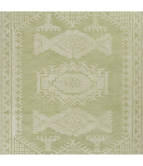 Momeni Bristol Green BRS10 2ft.3in. X 8ft. Rect. Rug