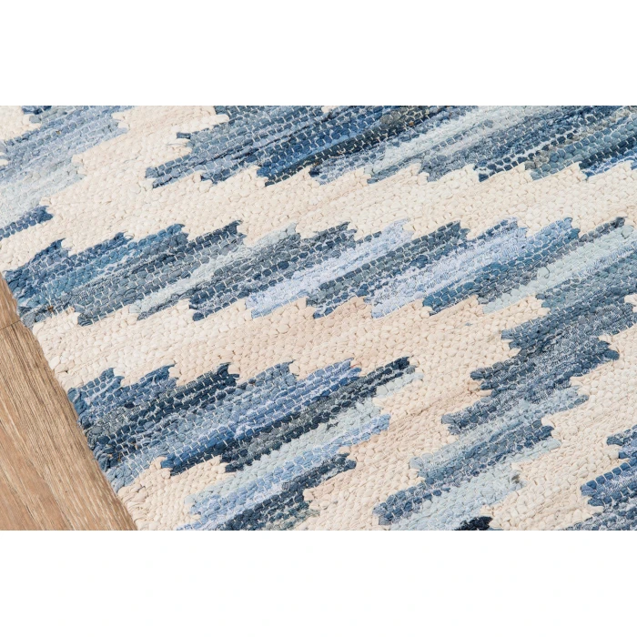 Momeni California Area Rug CAL-2 Laguna Blue 2'3 X 8' Runner