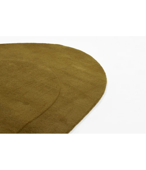 Momeni Claude Yellow CUD-1 6ft. X 9ft. Kidney Rug