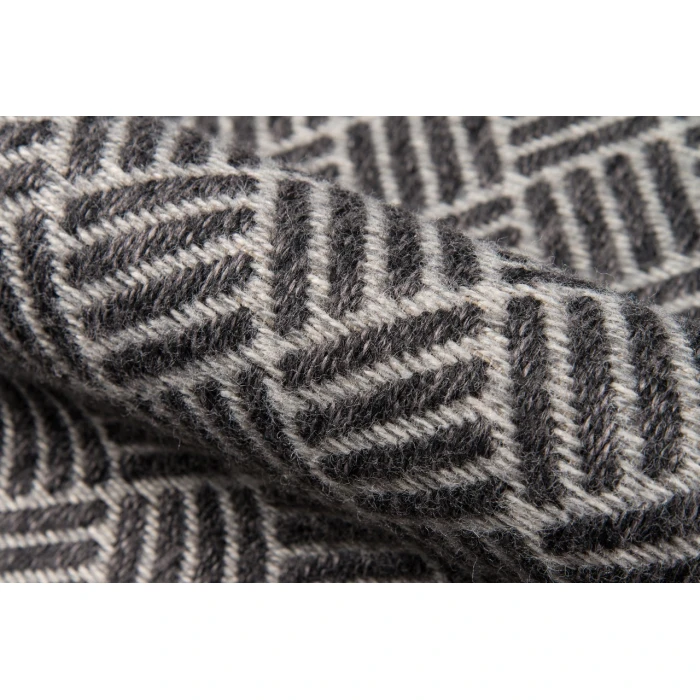 Momeni Como Black COM-4 5ft. X 7ft.6in. Rect. Rug