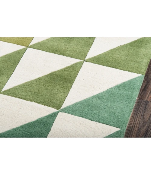 Momeni Delmar Area Rug DEL-6 Agatha Side Triangle Lime 2'3 X 8' Runner