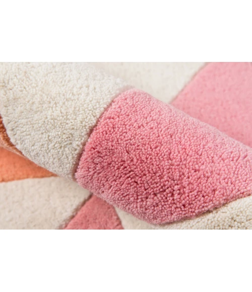 Momeni Delmar Area Rug DEL-6 Agatha Side Triangle Pink 8' X 10'