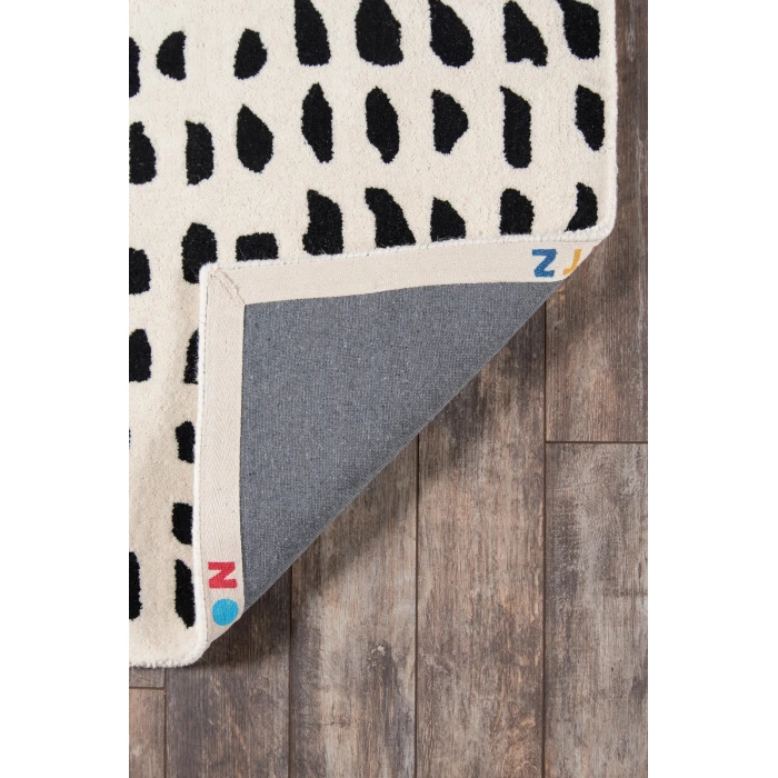 Momeni Delmar Area Rug DEL11 Boho Dots Ivory 5' X 8'