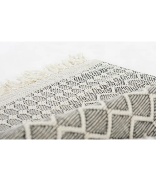 Momeni Ember Area Rug EMR-1 Black 9' X 12'