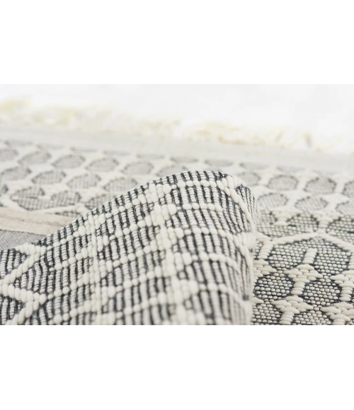 Momeni Ember Area Rug EMR-1 Black 9' X 12'